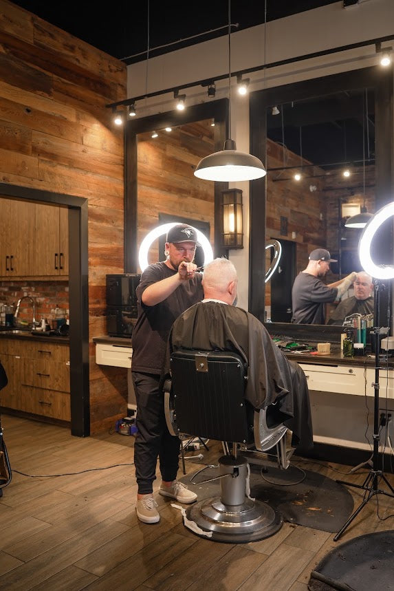 Gentlemen's Haircut