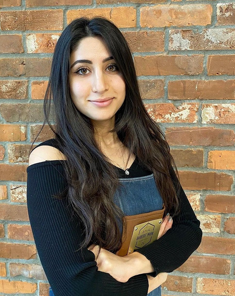 Oleevya N.